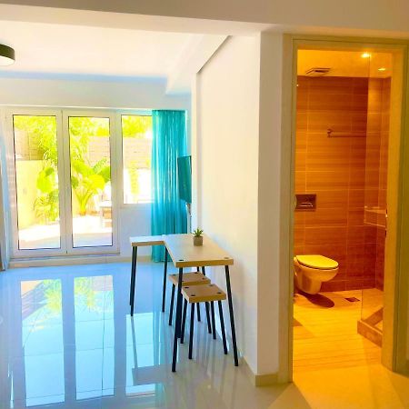 Haris White Apartment Roussospítion 외부 사진