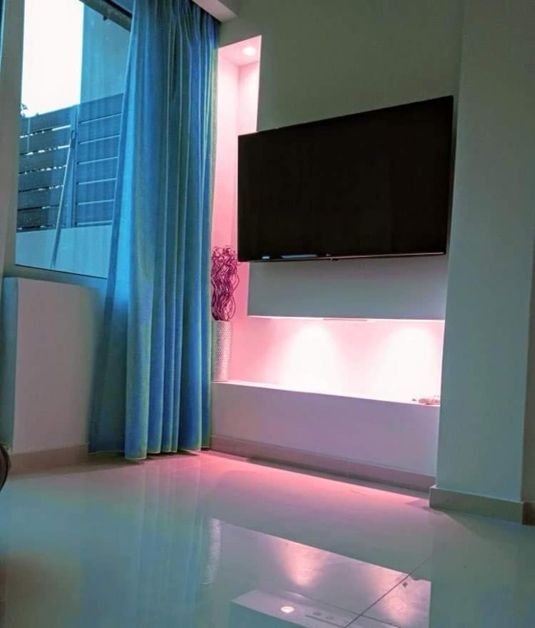 Haris White Apartment Roussospítion 외부 사진